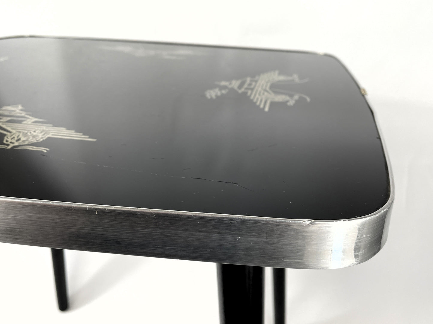 Beistelltisch DDR Albert Busch - Schwarze Tischplatte mit Golddekor, Mid-Century Design