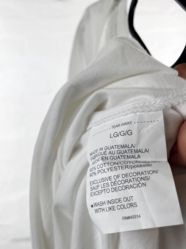 Under Armour – Brew City Battle 2022 Basketball T-Shirt (Retro Sports Style, White, Size L)