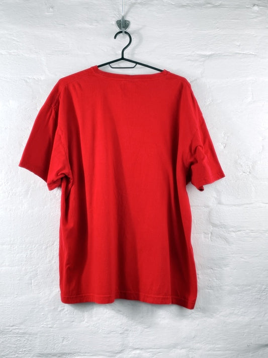 Polo Ralph Lauren – Red T-shirt with navy blue Polo Player logo (approx. late 2000s to early 2010s)