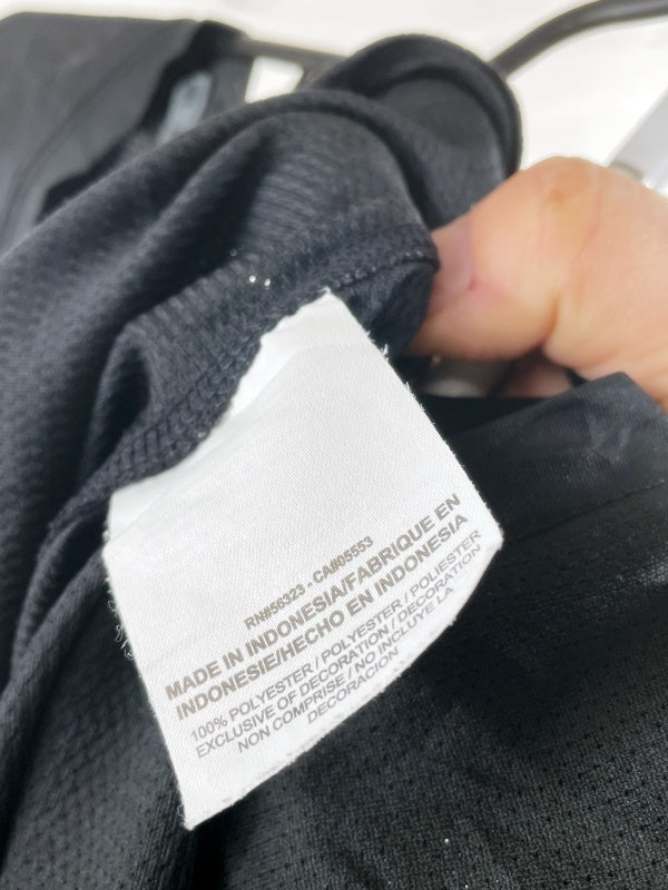 Nike – Dri-Fit Training Tee Black Pattern (approx. early 2010s)