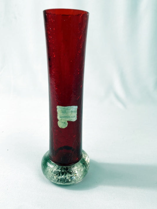 Glasvase mundgeblasen – Rubinrot mit Crackle-Struktur, Handarbeit, 60er/70er Jahre