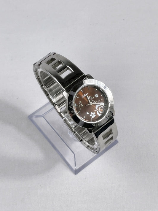 S.Oliver Damen Armbanduhr – Edelstahlarmband, florales Zifferblatt, Modell 15865