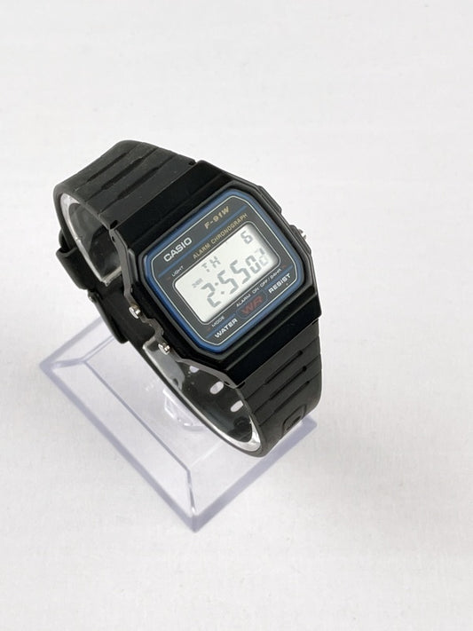 Casio F-91W Herrenarmbanduhr – Digital, Chronograph, Alarm, Klassiker