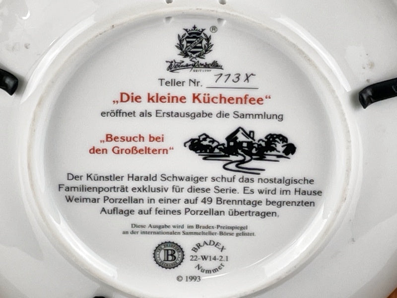 Sammlerteller Weimar Porzellan 1993 – Die kleine Küchenfee, limitiert, retro mit Holzrahmen