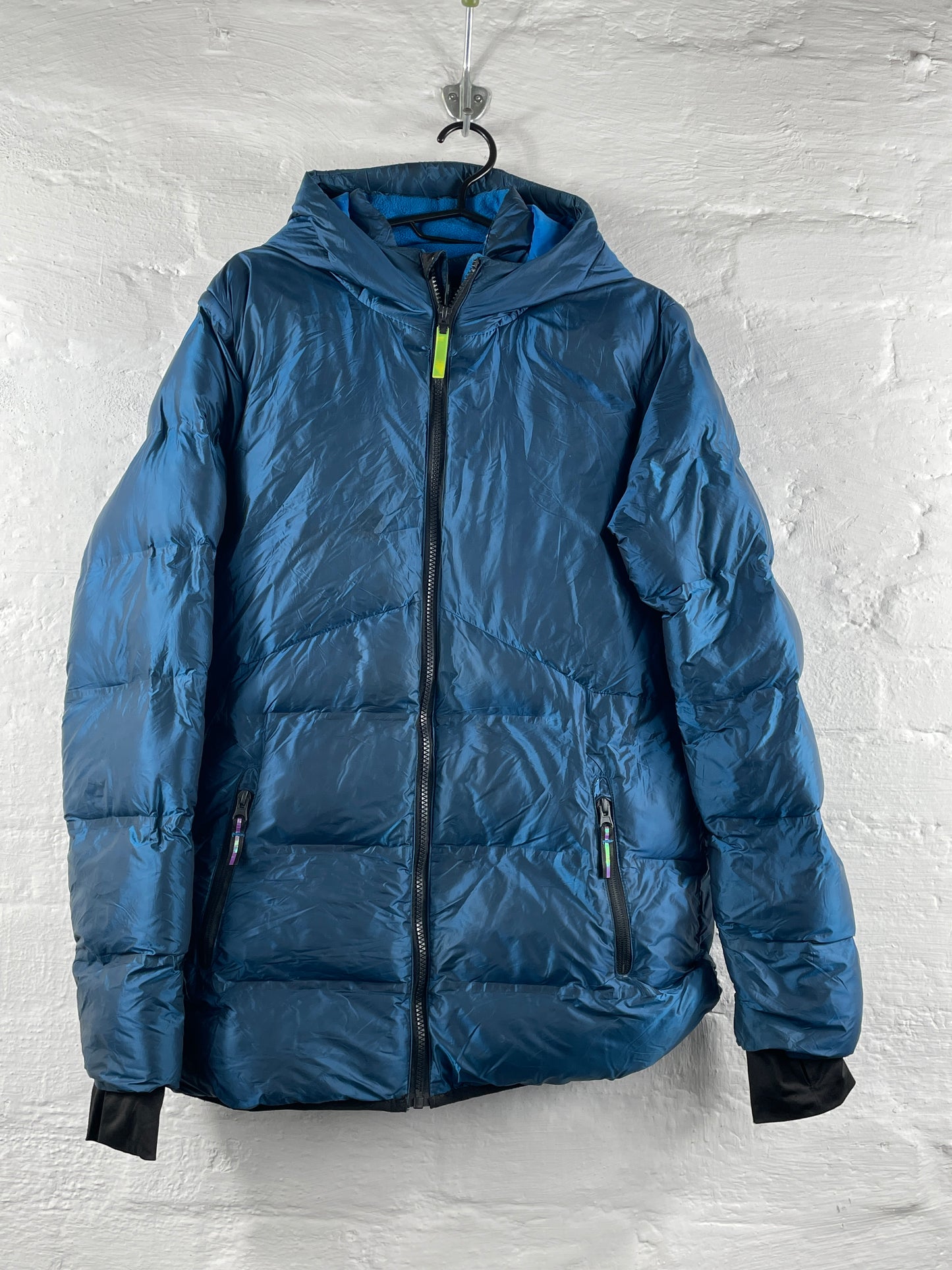 Champion – Retro Puffer Jacket in Petrolblau, Größe XL