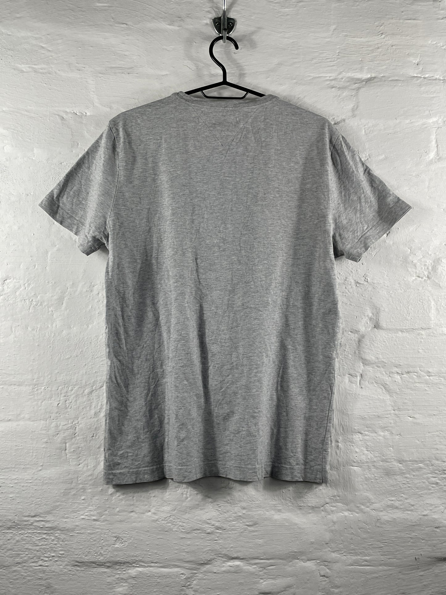 Tommy Hilfiger – Grey Logo Embroidery T-Shirt, Größe L