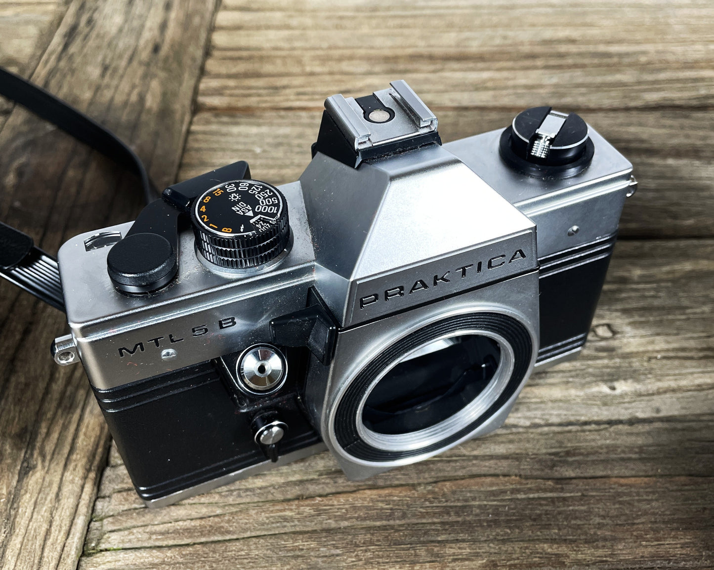 Praktica MTL 5B – Spiegelreflexkamera Set mit Pentacon 50mm & Carl Zeiss Jena Sonnar 135mm (Vintage Fototechnik)