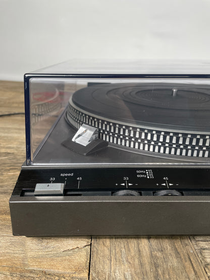 Technics SL-3310 Direktantrieb Plattenspieler – gewartet – Haube mit neuen Haltenasen