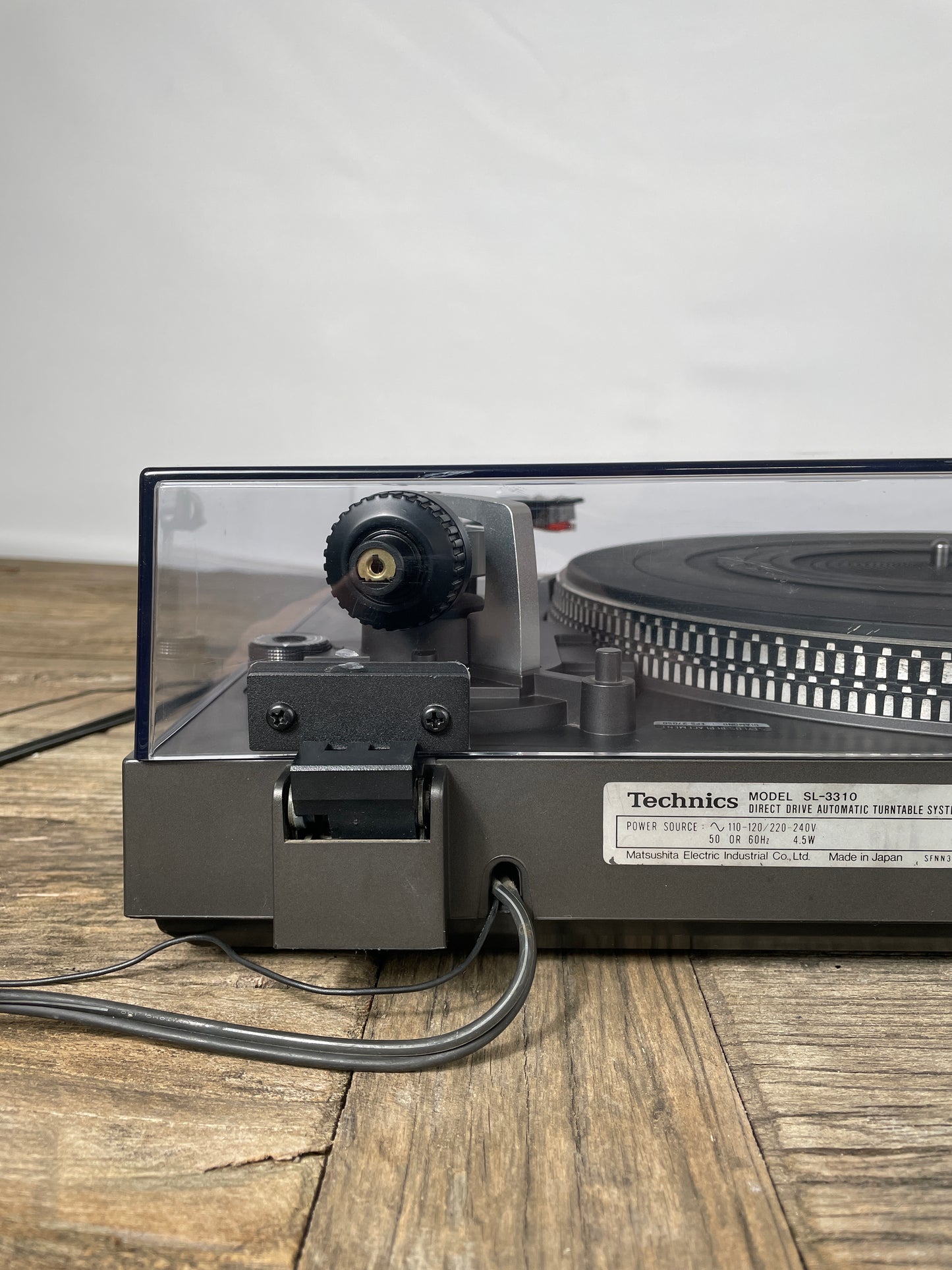 Technics SL-3310 Direktantrieb Plattenspieler – gewartet – Haube mit neuen Haltenasen