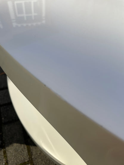 Space Age Couchtisch Original 1970er – Weiß Hochglanz – Design Klassiker – Coffee Table – Retro Futuristisch – rar