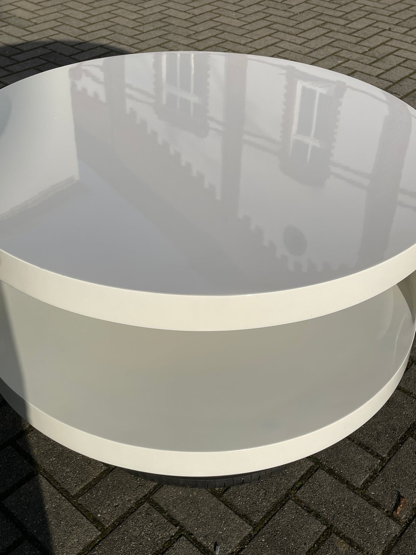 Space Age Couchtisch Original 1970er – Weiß Hochglanz – Design Klassiker – Coffee Table – Retro Futuristisch – rar