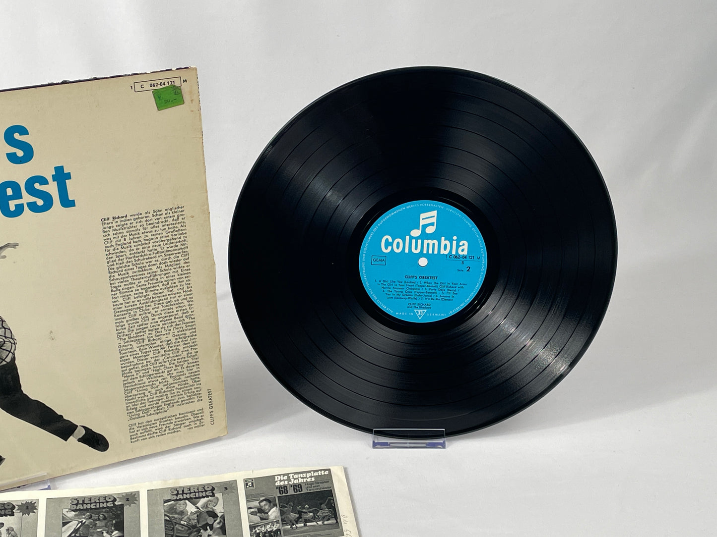 Cliff Richard - Cliff's Greatest - Columbia - Greatest Hits Collection