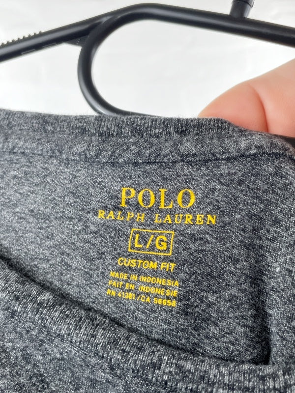 Polo Ralph Lauren – Grey Custom Fit T-Shirt with green logo print (circa mid-2010s)