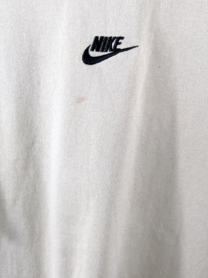 Nike – The Nike Tee Loose Fit in Beige (approx. early 2020s)