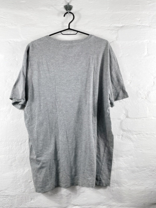 Tommy Hilfiger – Colorblock Logo Tee Grey (approx. mid-2010s)