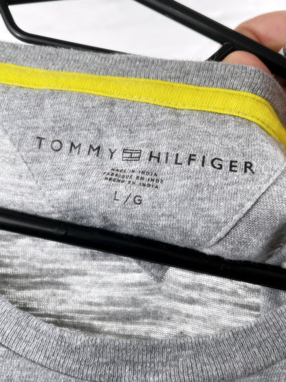 Tommy Hilfiger – Colorblock Logo Tee Grey (approx. mid-2010s)