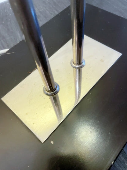 Seifert & Tilitz Berlin – Vintage Stehleuchte Modell 6067, verchromt mit Doppel-Acrylschirm