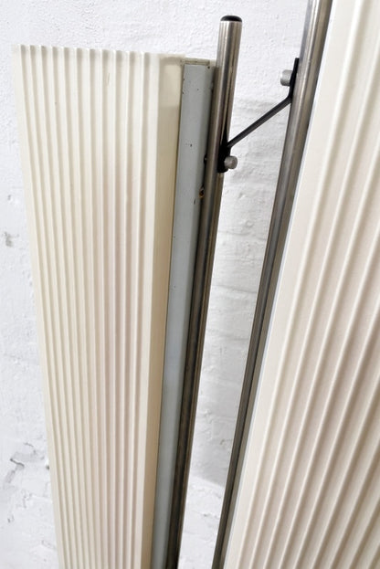 Seifert & Tilitz Berlin – Vintage Stehleuchte Modell 6067, verchromt mit Doppel-Acrylschirm