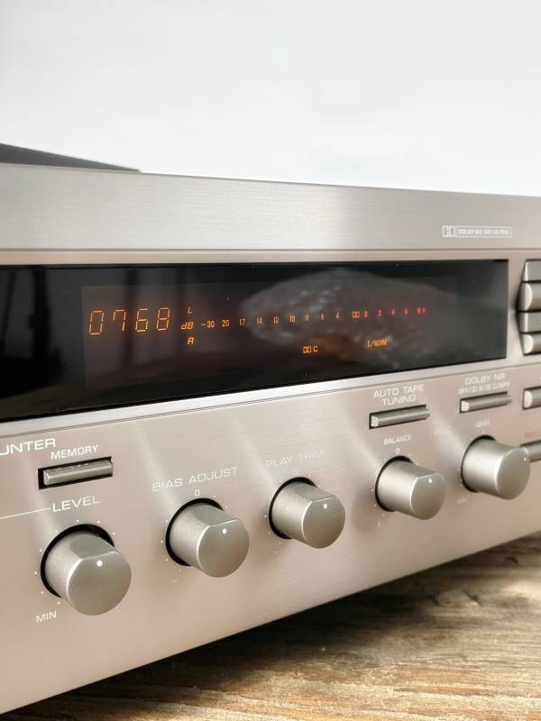 Yamaha KX-393 Stereo Kassettendeck – Natural Sound, Fernbedienung, geprüft