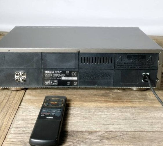 Yamaha KX-393 Stereo Kassettendeck – Natural Sound, Fernbedienung, geprüft