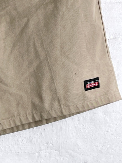 Dickies Shorts – Retro Workwear Bermuda, Beige, Größe W36