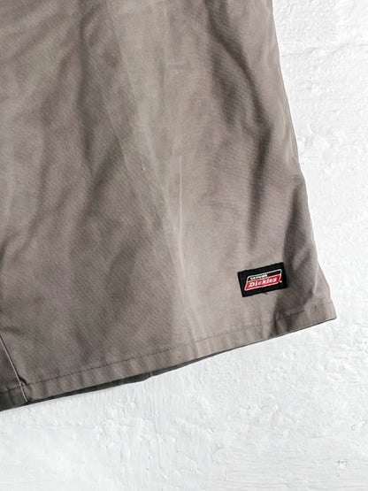 Braune Dickies Shorts – Workwear Style, Unisex, Größe ca. W34