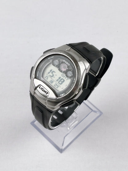 Casio W-755 Herrenarmbanduhr – Digital, Illuminator, 10BAR, Multifunktion