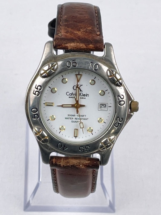 Calvin Klein Sport Quarzuhr – Edelstahl, Lederarmband, Datumsanzeige