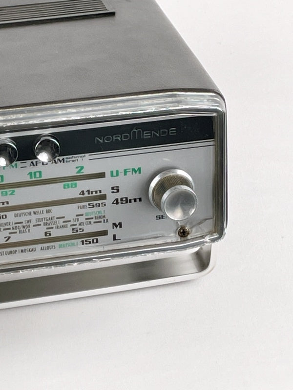 Nordmende Transita T5 Deluxe 600 – Vintage Transistorradio, tragbar, 1960er Jahre