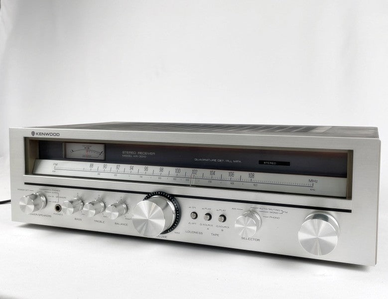 Kenwood KR-3010 – Stereo Receiver 1970er, Retro HiFi Klassiker, Silber