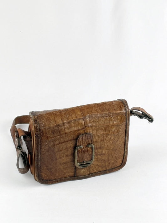 Schultertasche retro Kroko-Prägung – Braun, Unisex, 90s Style