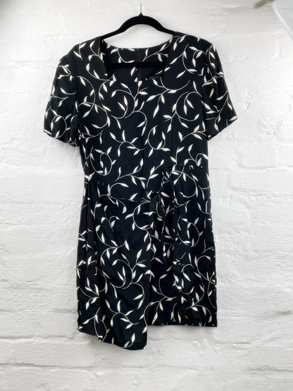 Fabiani Kleid – Schwarz mit weißem Blätter-Print, Kurzarm, Viskose, Größe 36