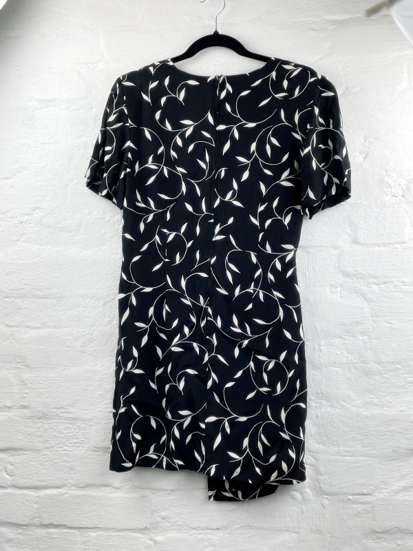 Fabiani Kleid – Schwarz mit weißem Blätter-Print, Kurzarm, Viskose, Größe 36