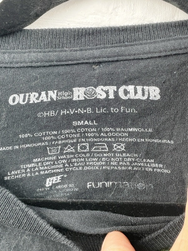 Ouran High School Host Club Retro T-Shirt – Anime Print, Unisex, Größe S