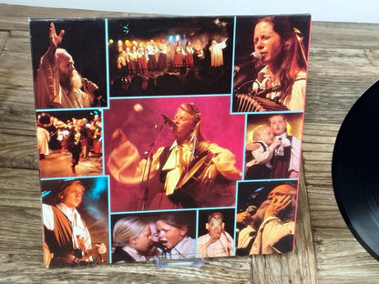 The Kelly Family – Live (Kelo Music, 1988) – Vintage LP Vinyl