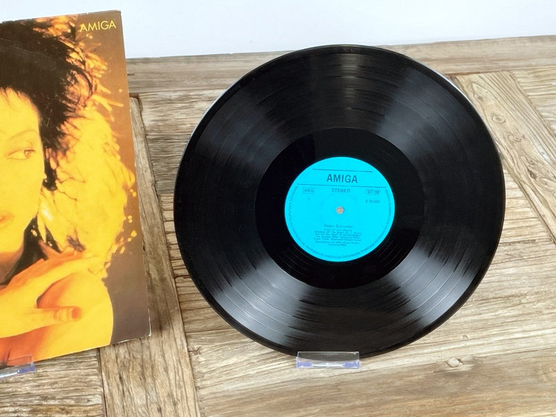 Helen Schneider – Helen Schneider (Amiga 1982) Vintage LP