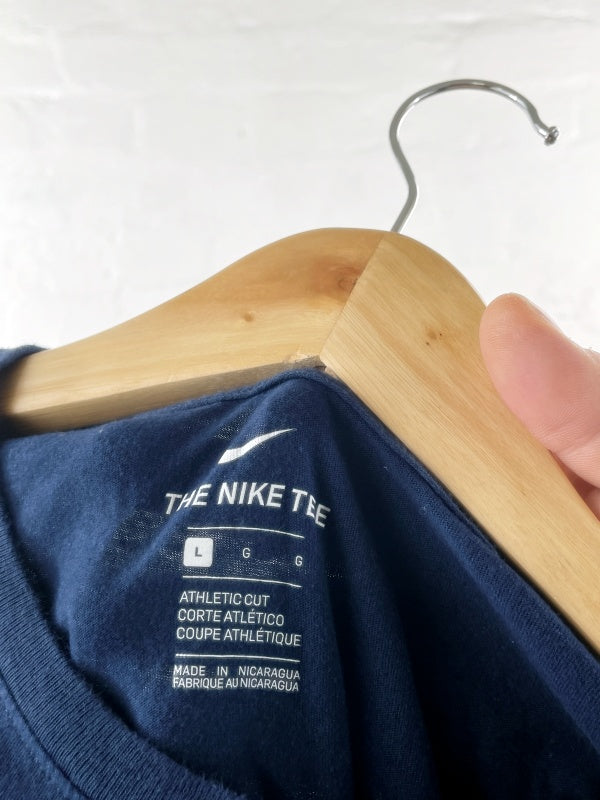 Nike – United States Paralympic Team T-Shirt (The Nike Tee, Size L)